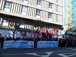 Persoal da Área Pública demanda no Parlamento servizos públicos de calidade e a recuperación dos seus dereitos laborais